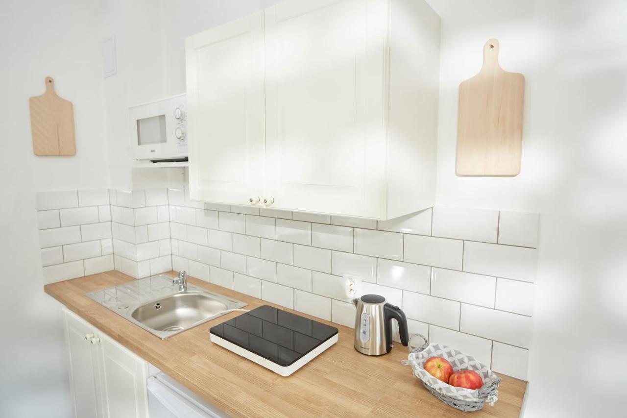 Apartment Place For Pl. Bankowy Warsaw